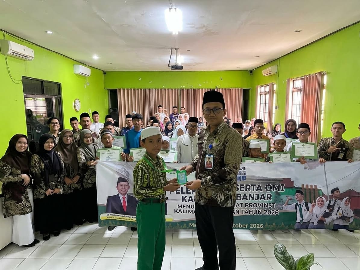 KEMENAG KABUPATEN BANJAR LEPAS 33 PESERTA OMI KE TINGKAT PROVINSI KALIMANTAN SELATAN