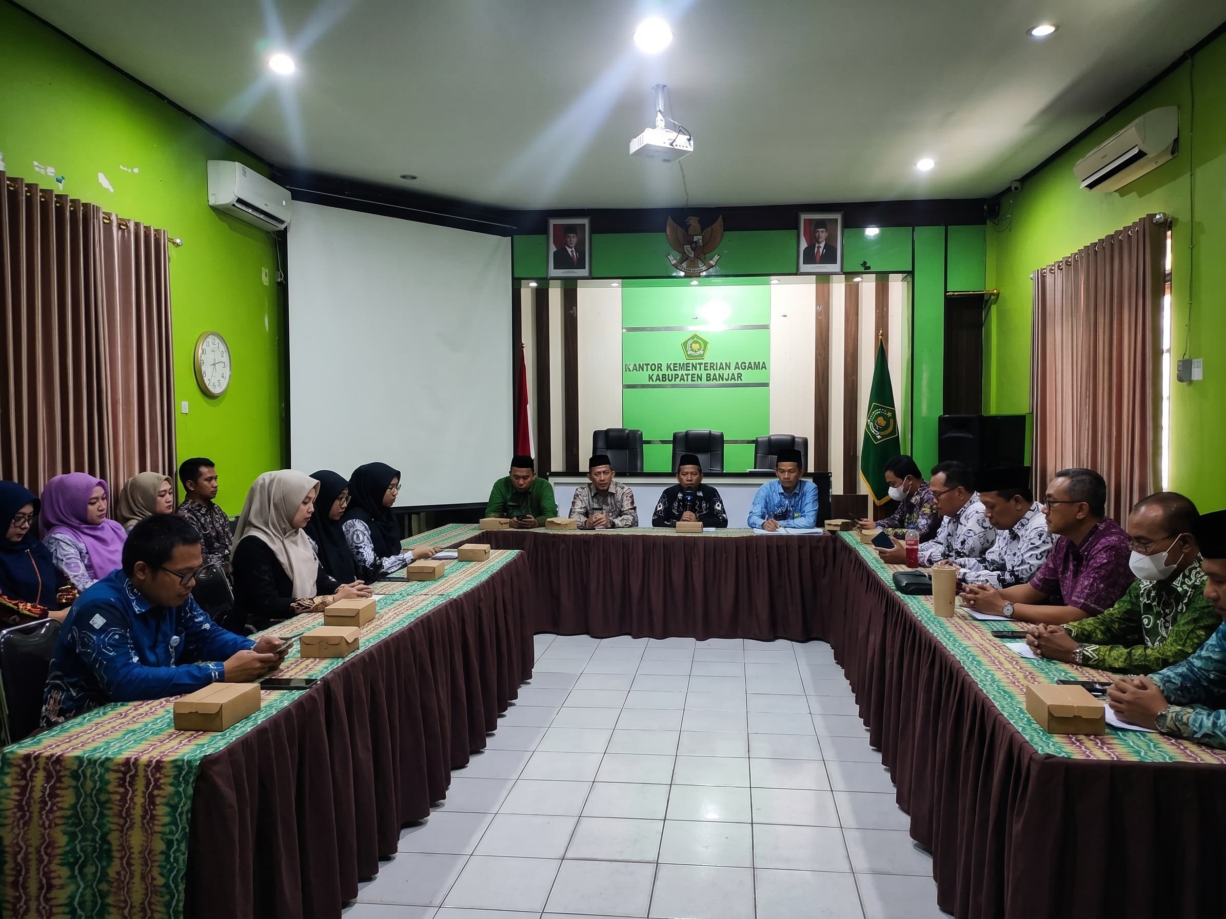 PERSIAPKAN OMI 2026, KOMITE OMI KABUPATEN BANJAR GELAR RAKOR BERSAMA PENGURUS KKMI, KKMTS DAN KKMA