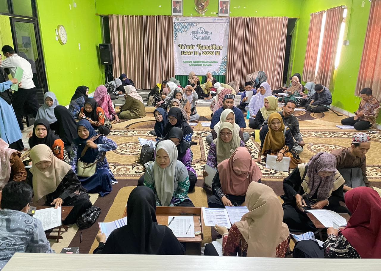 Pembagian Buku Tabungan Guru Non-ASN PPG Batch 1, 2, dan 3